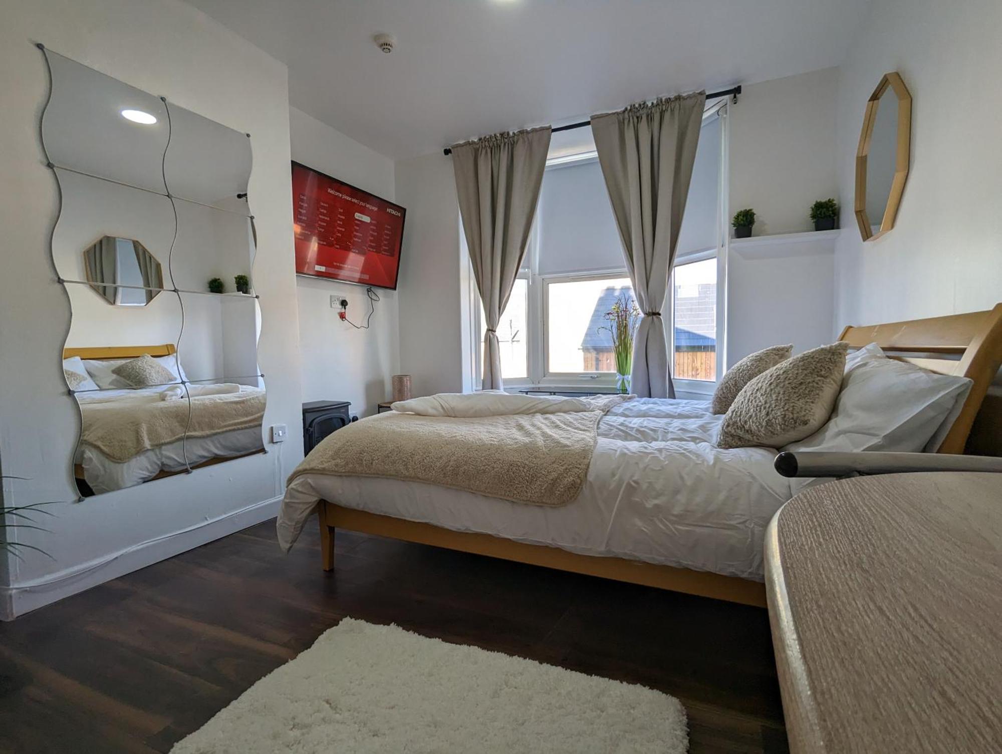 Inner-City Apartments - Basic Amenites Cardiff Eksteriør billede