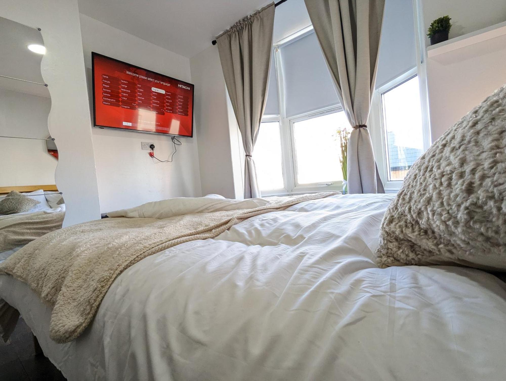 Inner-City Apartments - Basic Amenites Cardiff Eksteriør billede