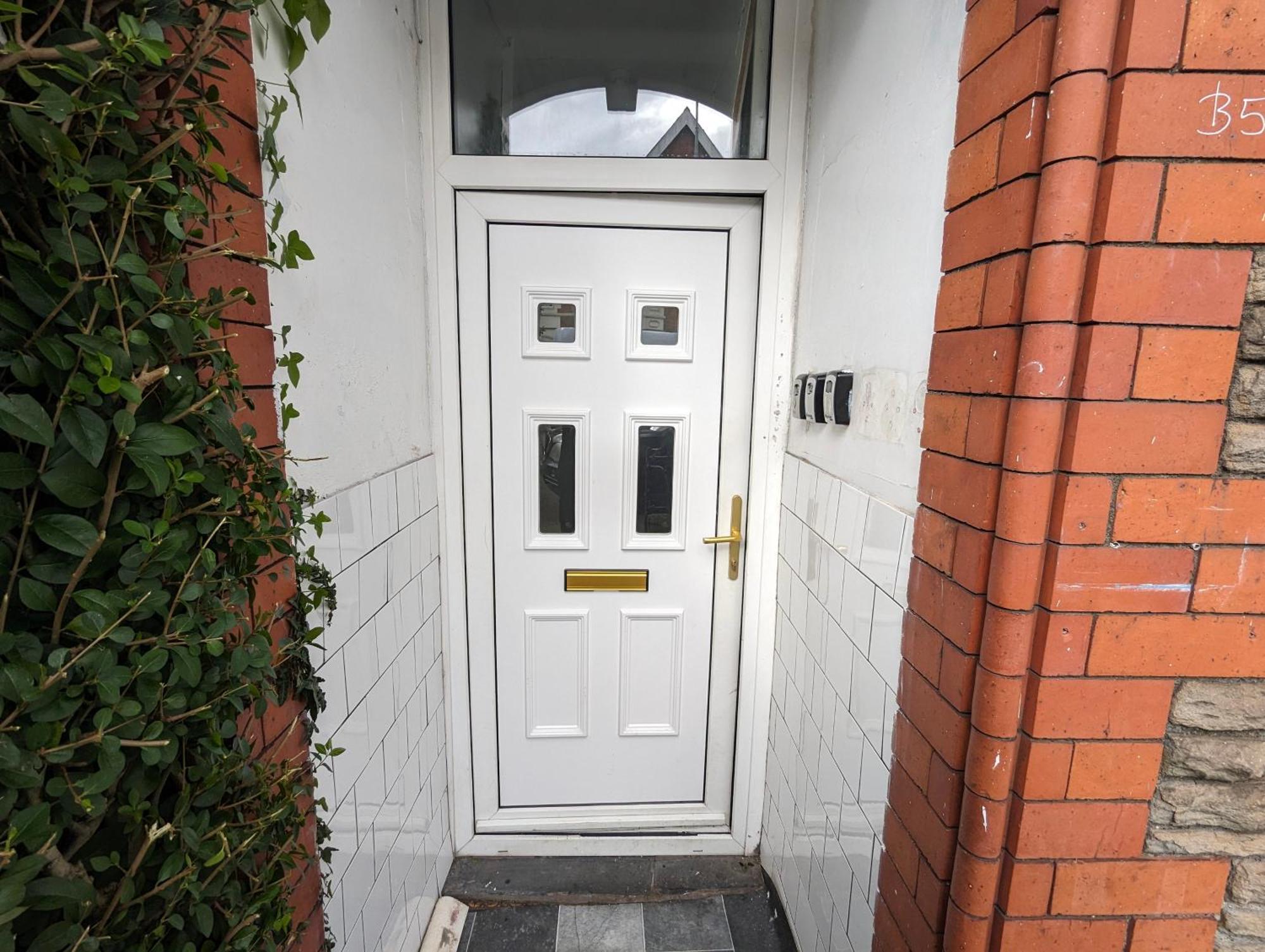Inner-City Apartments - Basic Amenites Cardiff Eksteriør billede